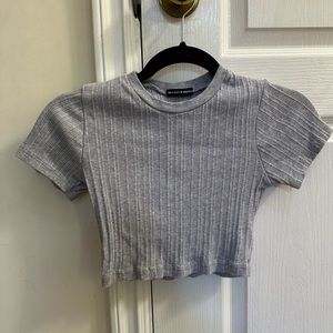 Brandy Melville grey cropped shirt